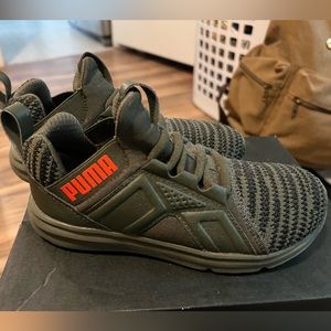 Puma shoes kids size 13c. No Box. Excellent condition.